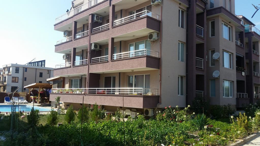 Anfid Apartments Бургас Экстерьер фото